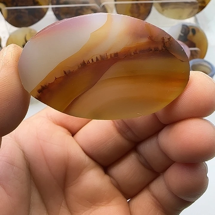 玛瑙/玉髓未镶嵌颈饰