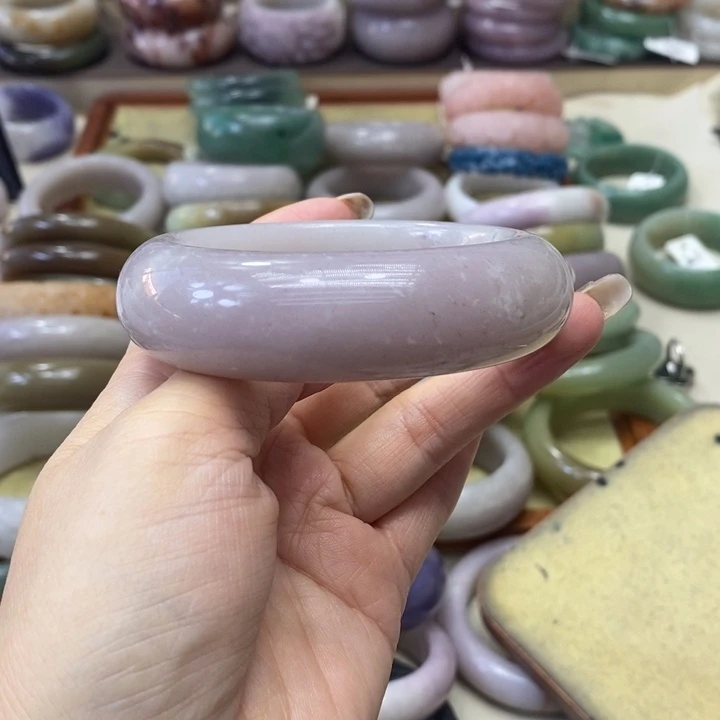 ᦗ***༊东陵石未镶嵌手镯