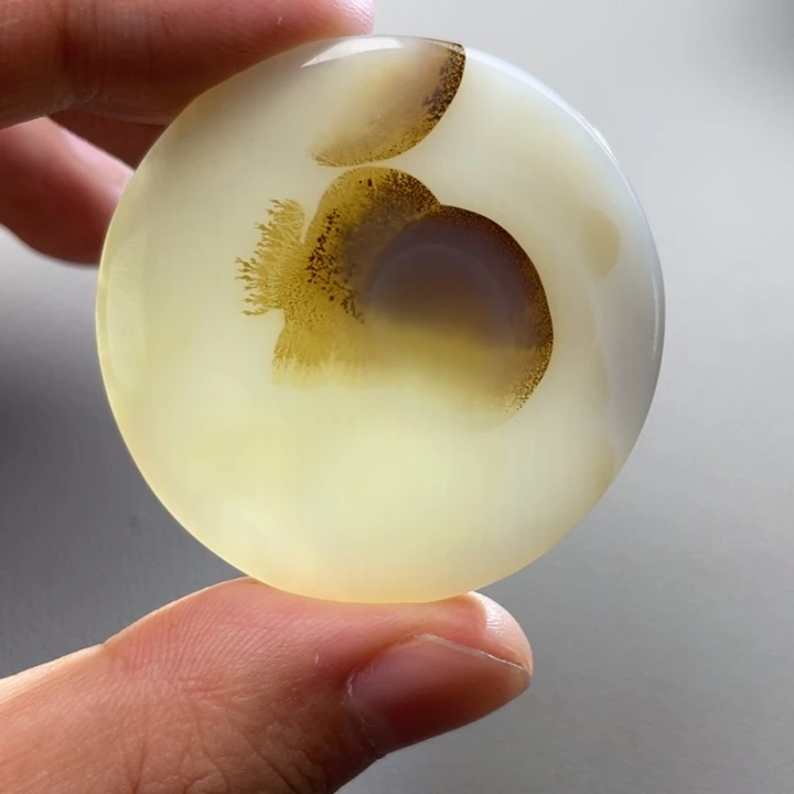 玛瑙/玉髓颈饰未镶嵌穿**空