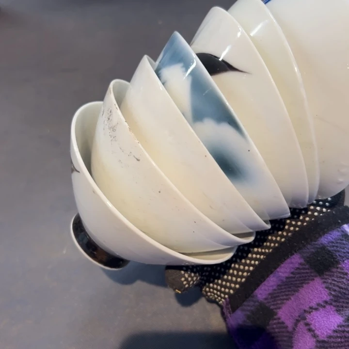 滇***坛瓷片拾六家的瓷器瓷器
