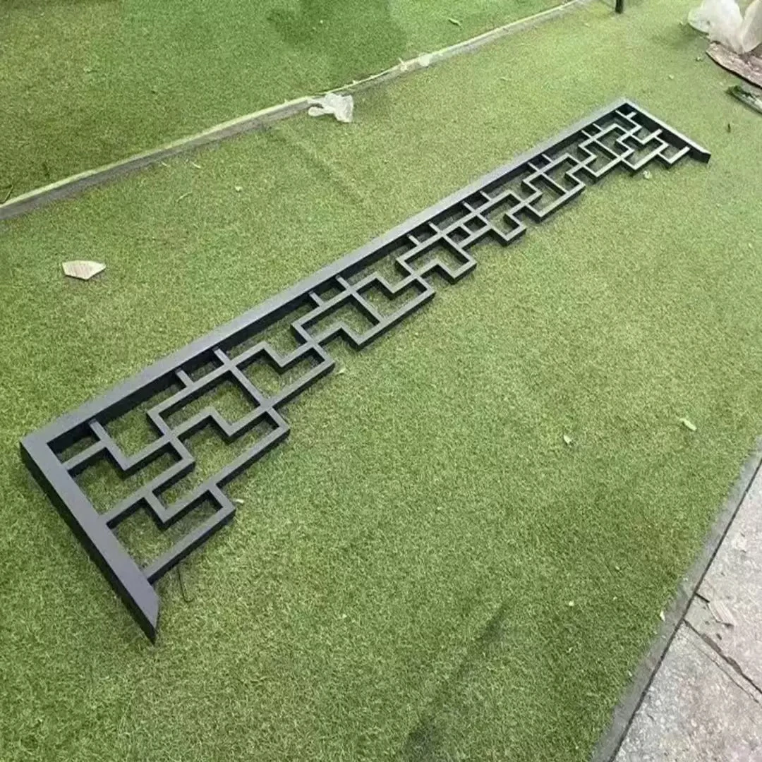 中式铝合金门楣挂落凉亭长廊屋檐万字花格角花仿木纹铝合金护栏