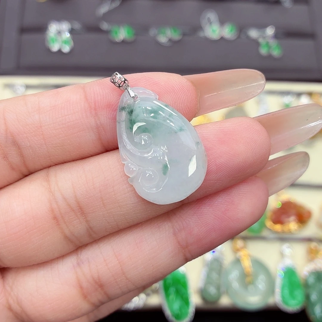 翡翠18K金镶嵌吊坠(不含链)
