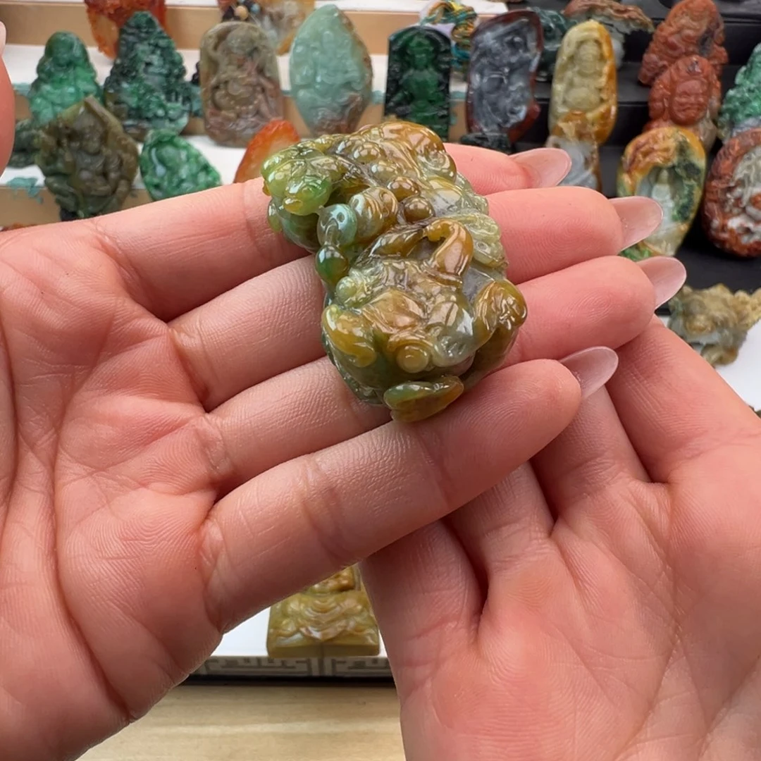 未镶嵌定制翡翠天然缅甸翡翠