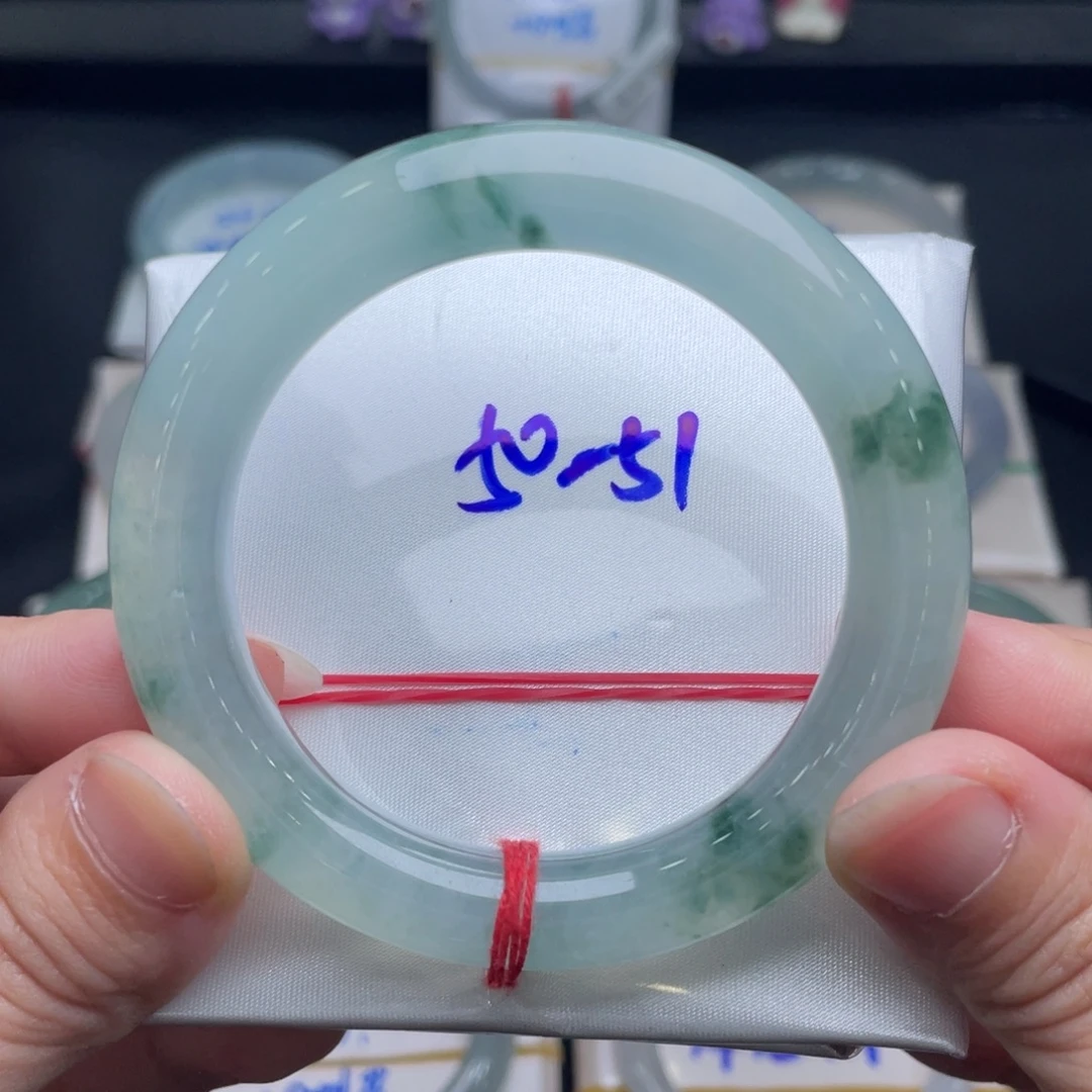 翡翠未镶嵌手镯翡翠手镯24