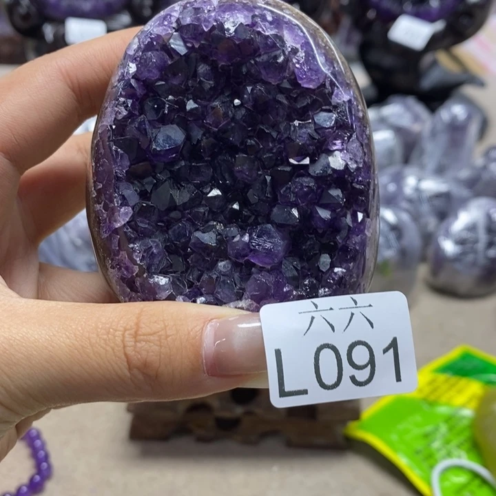 水晶未镶嵌大型摆件（非配饰）摆件