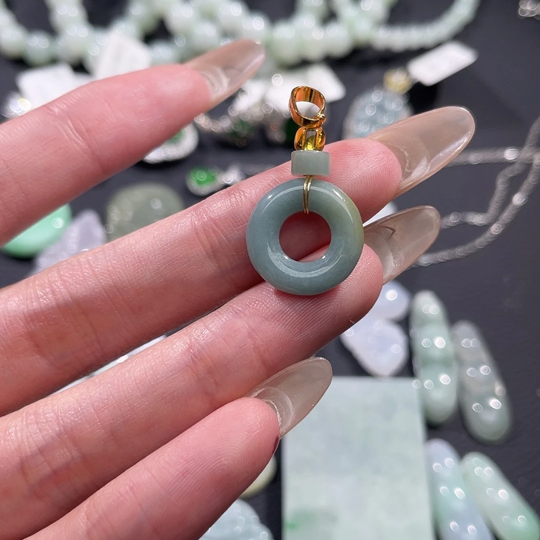 翡翠未镶嵌吊坠(不含链)