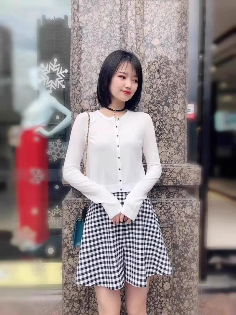 {女装衣橱}商场同款春秋款圆领短款冰丝针织空调奶奶开衫5499102