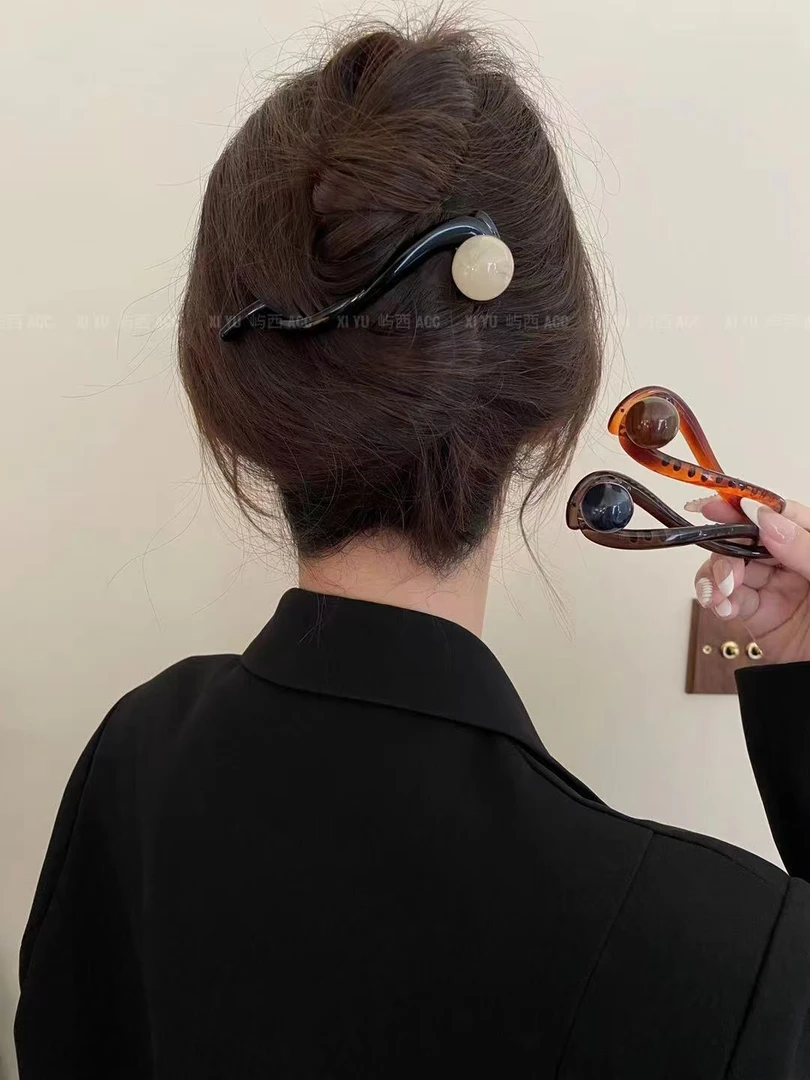 青蛙女款扣一字抓夹夹子新款小众发夹头饰扭扭夹明星同款饰品