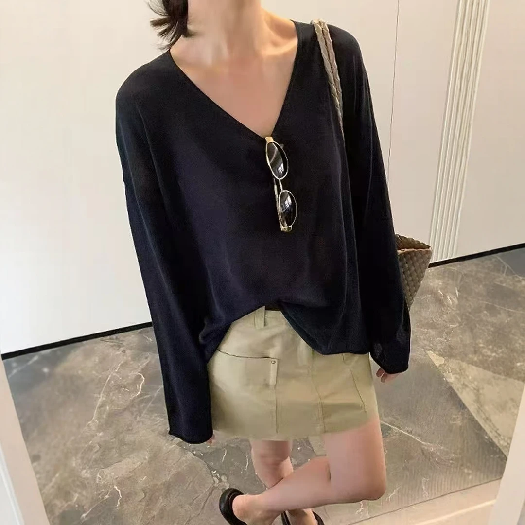 秋季穿搭女士高级感宽松针织衫女2025新款设计感针织打底衫上衣