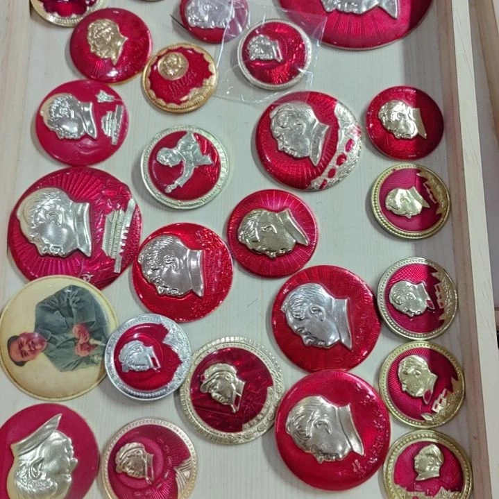 其他普通金属用****3纪念章