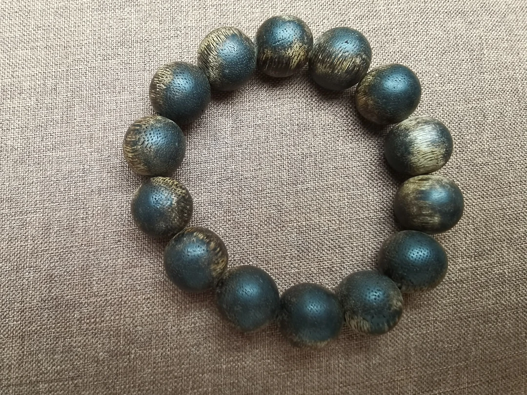 【利源文玩】V701越南文玩沉木单圈手串