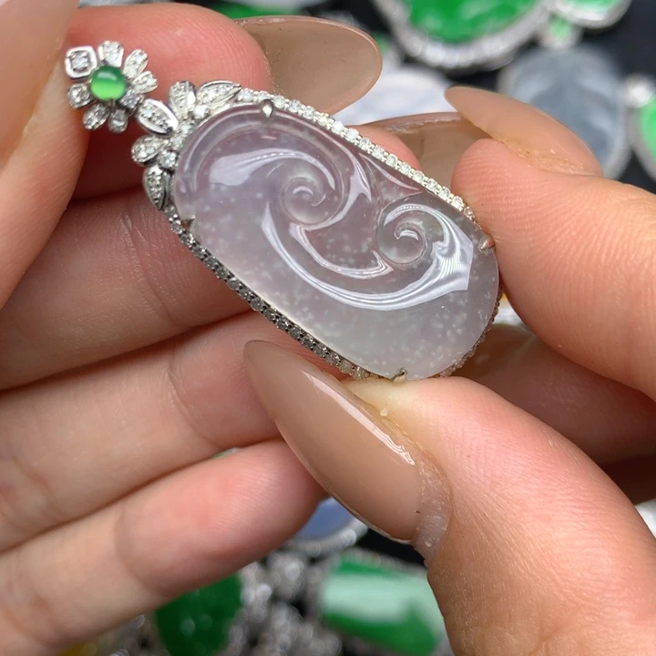 翡翠18K金镶嵌吊坠(不含链)