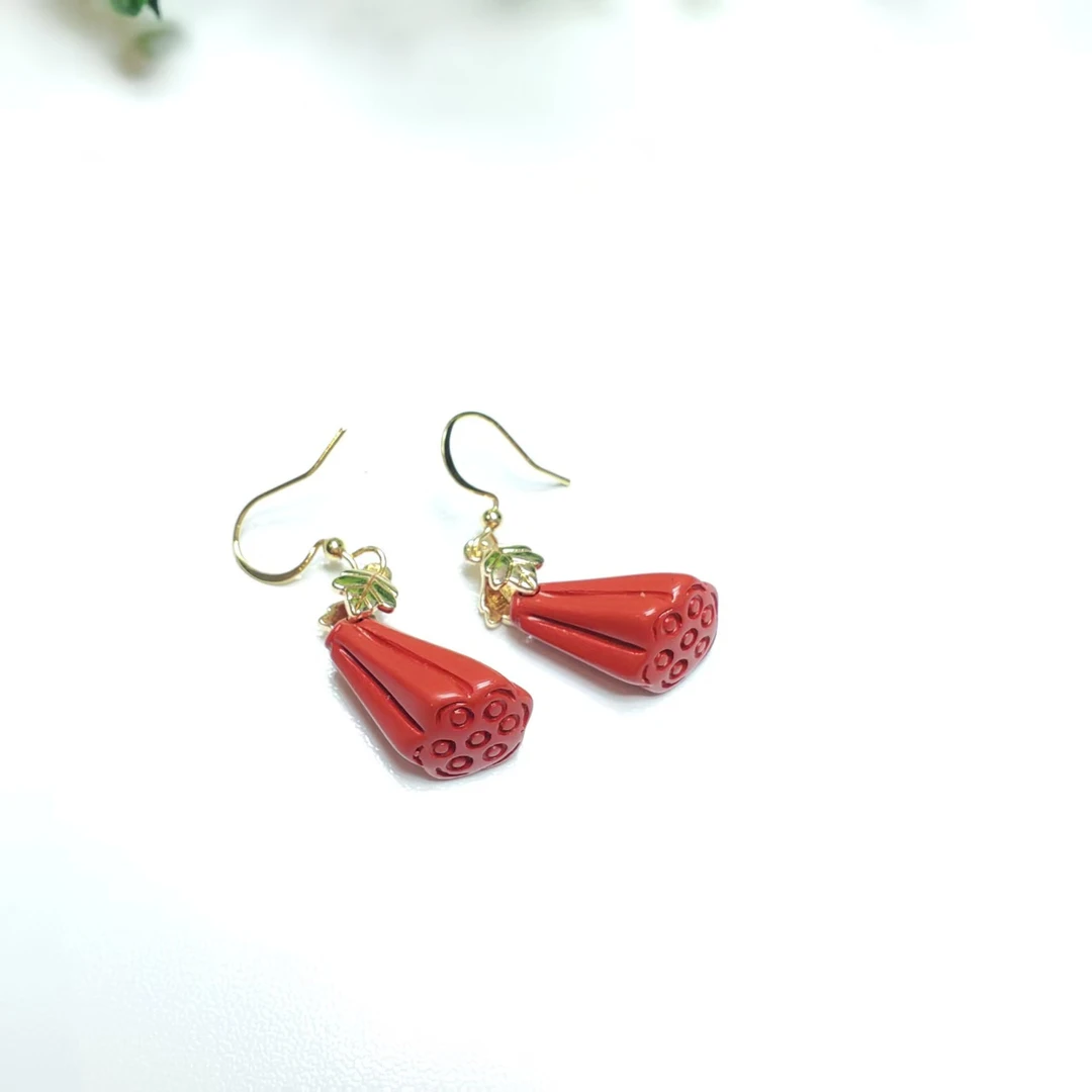 含辰砂工艺品P68【赵小姐】辰砂莲蓬雕刻耳坠