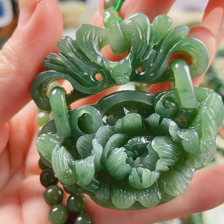 未镶嵌和田玉挂件