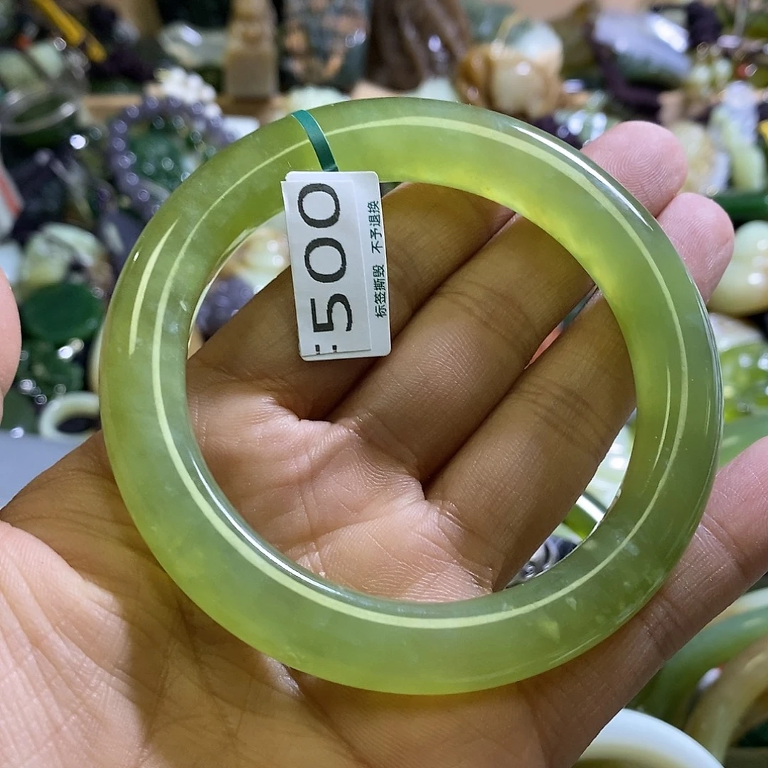 未镶嵌岫玉手镯60口径