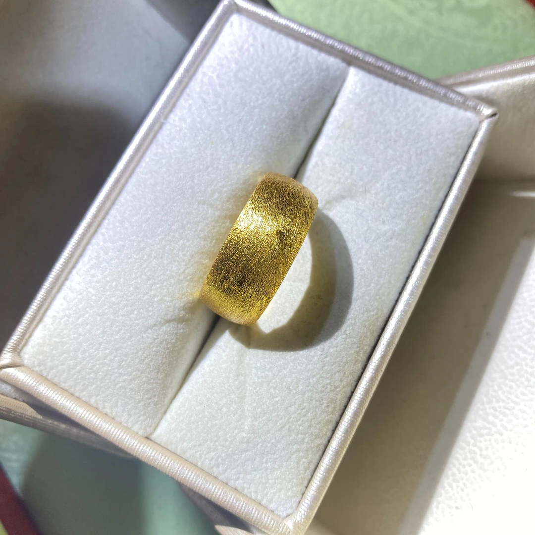 《天弘珠宝》时尚女士百搭精美戒指188