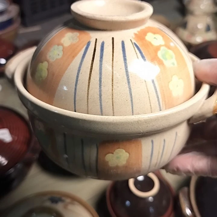 盘瓷片陶瓷杯盘壶碗都有