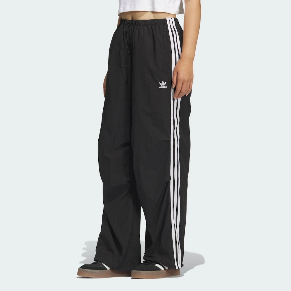 adidas/阿迪达斯女子经典休闲梭织长裤KF9615