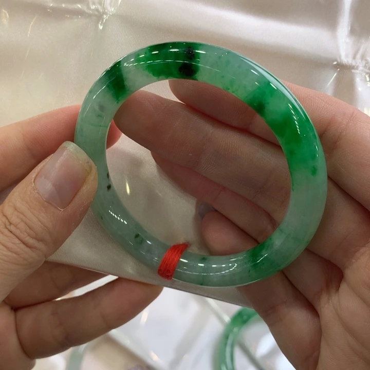 未镶嵌手镯翡翠51.7圆条