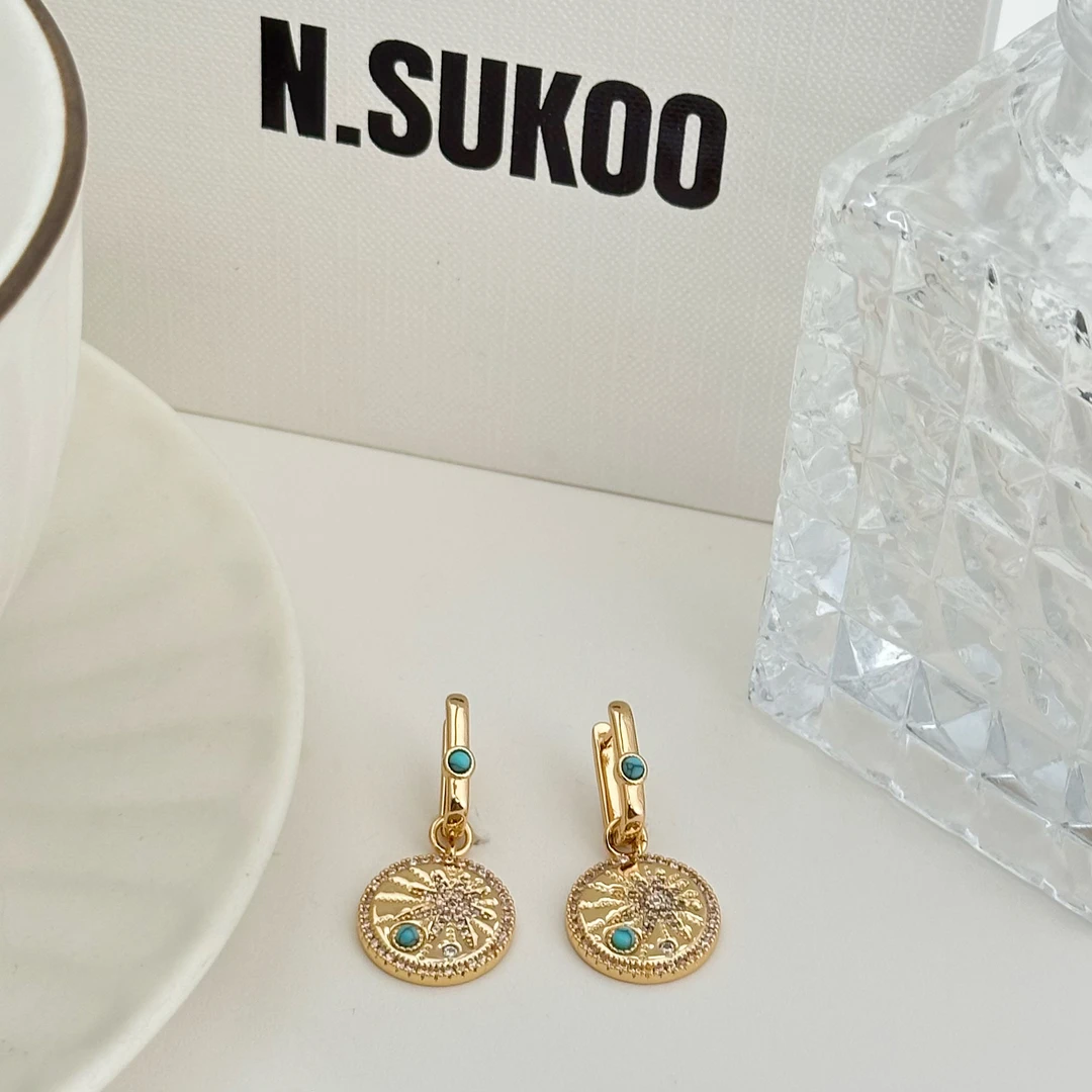 铜合金合成锆石耳饰 E0335 时尚气质小众设计师太阳花法式耳坠