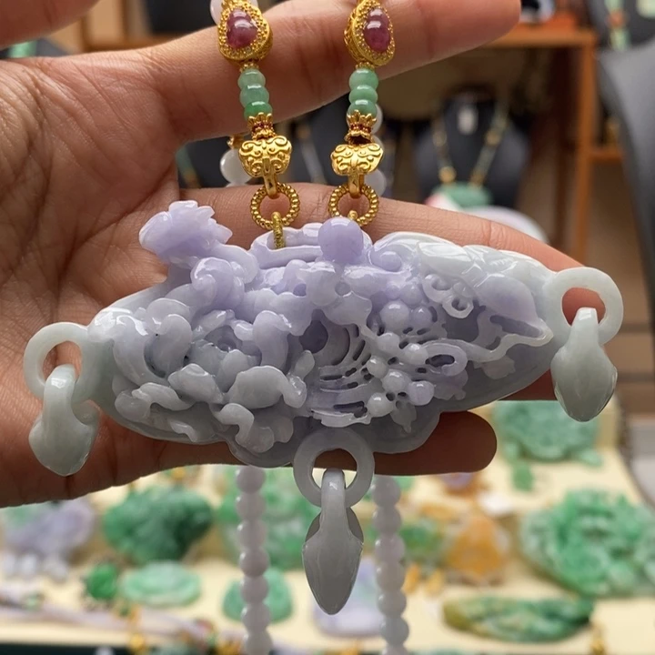 翡翠颈饰未镶嵌翡翠吊坠（不含流苏）