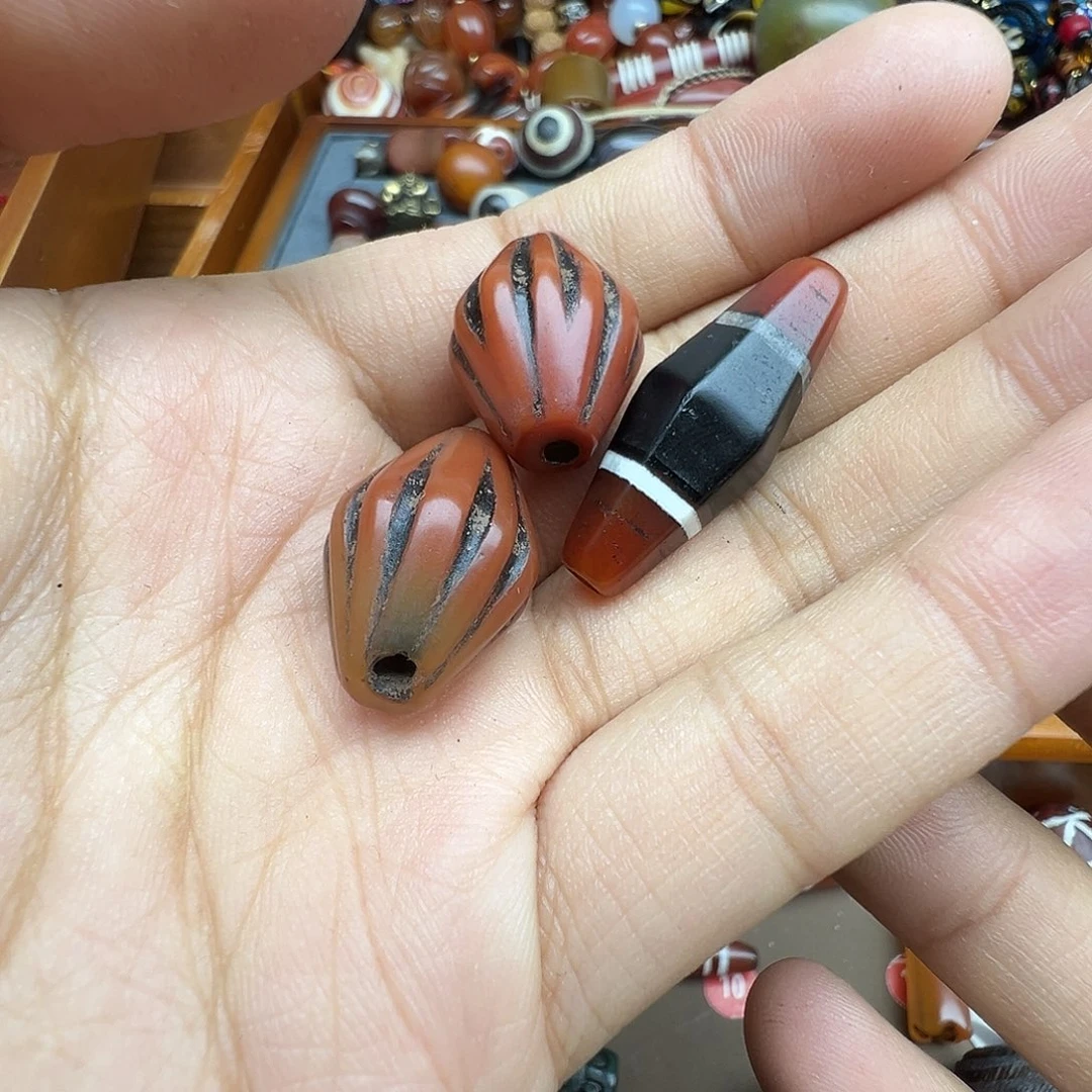 玛瑙/玉髓未镶嵌珠宝半成品