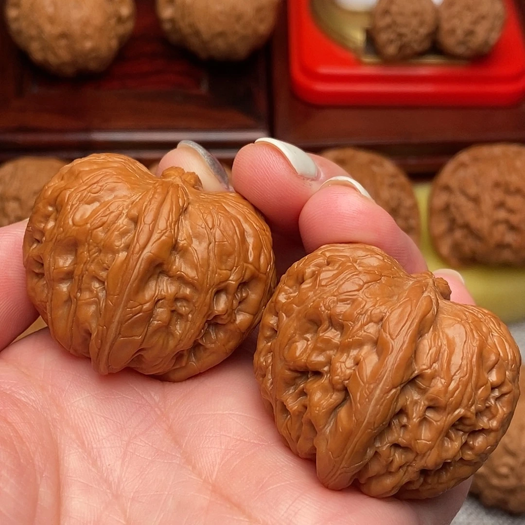 文玩核桃把件元宝40.7