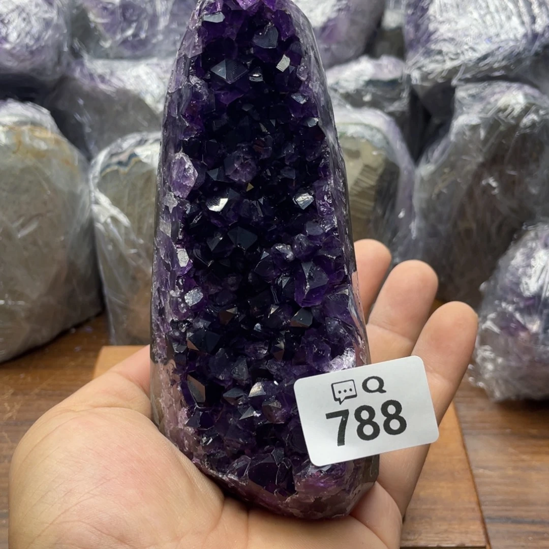 未镶嵌大型摆件（非配饰）水晶