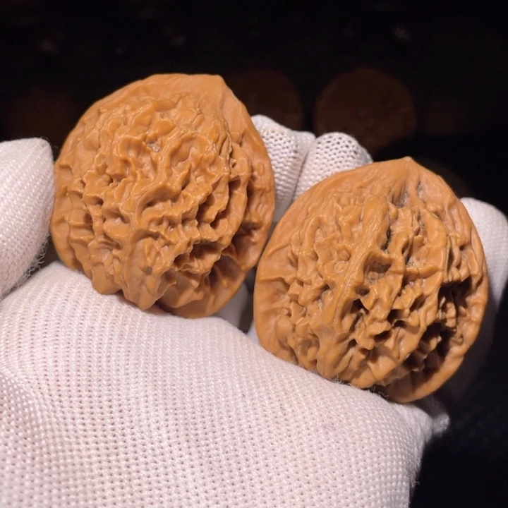 把件文玩核桃秦岭帝王官帽40