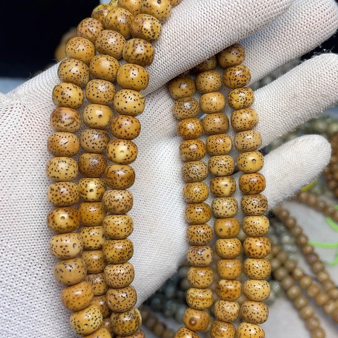 星月菩提吊坠10×8尺寸，藏桶老串，带备籽
