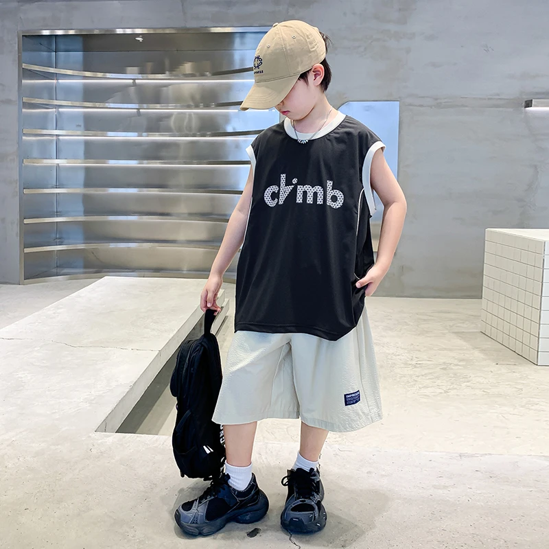 男童夏装背心套装2025新款运动中大童夏季男孩速干无袖篮球服潮酷