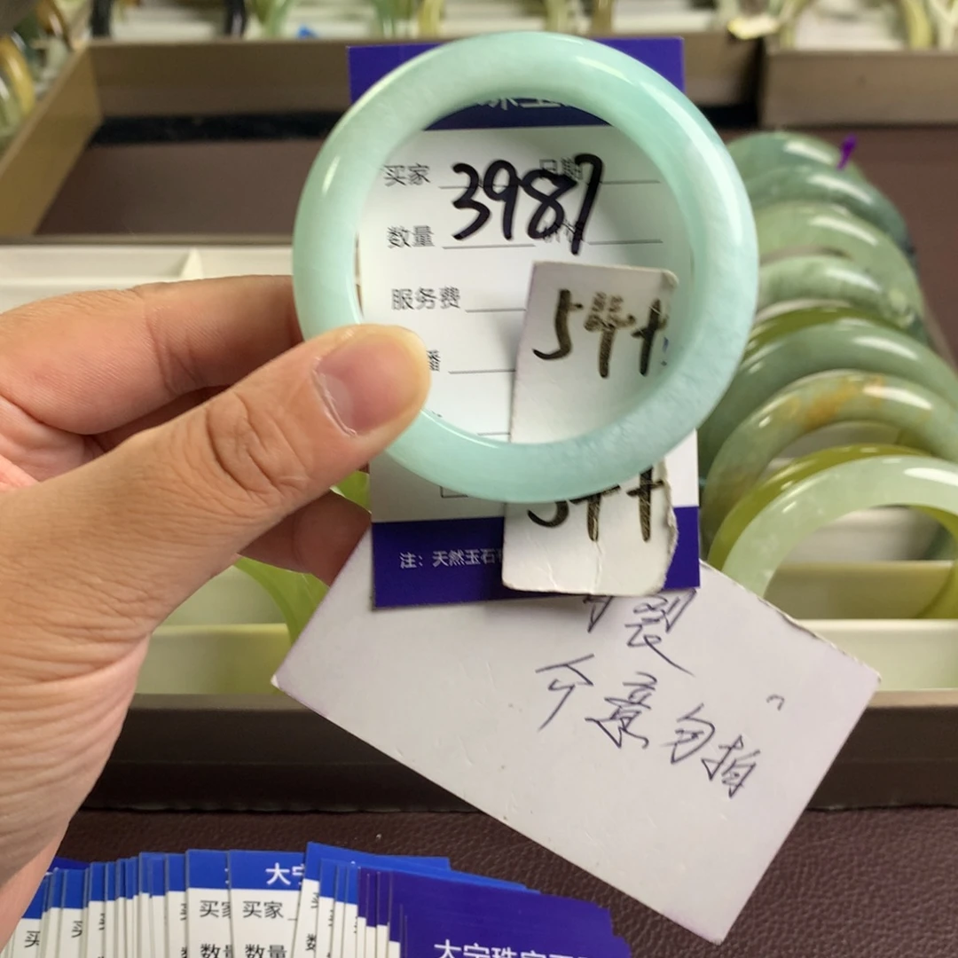 未镶嵌蛇纹石玉手镯3987