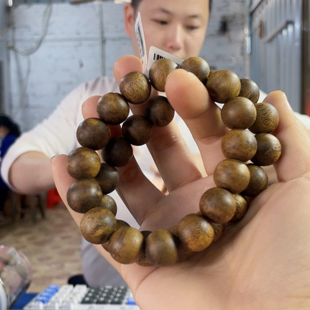 沉香手串海南老白棋圆珠单圈1.4/16克多样性发一