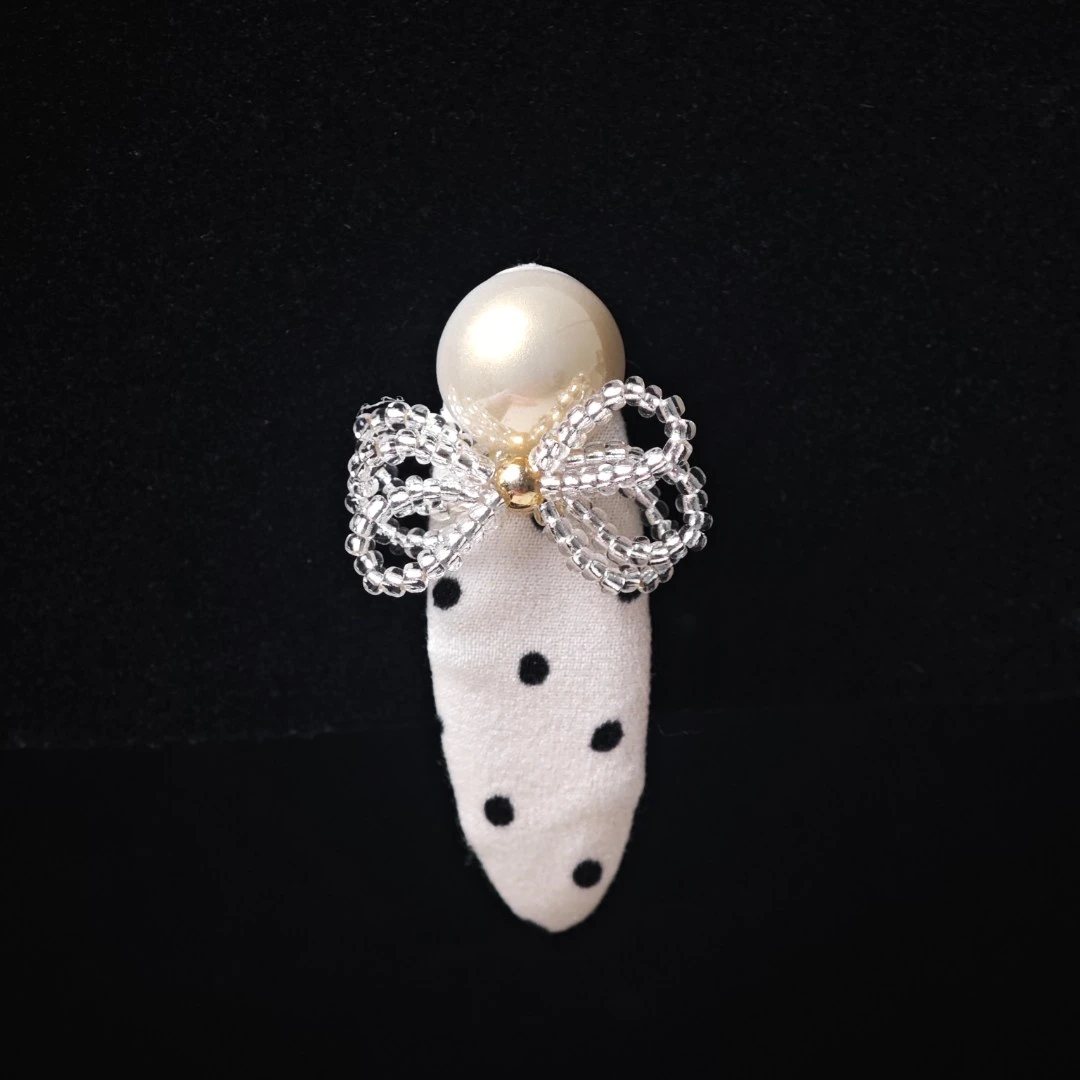 A42布艺发夹波点串珠鸭夹纯欲甜美百搭手工