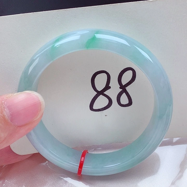 翡翠未镶嵌手镯翡翠