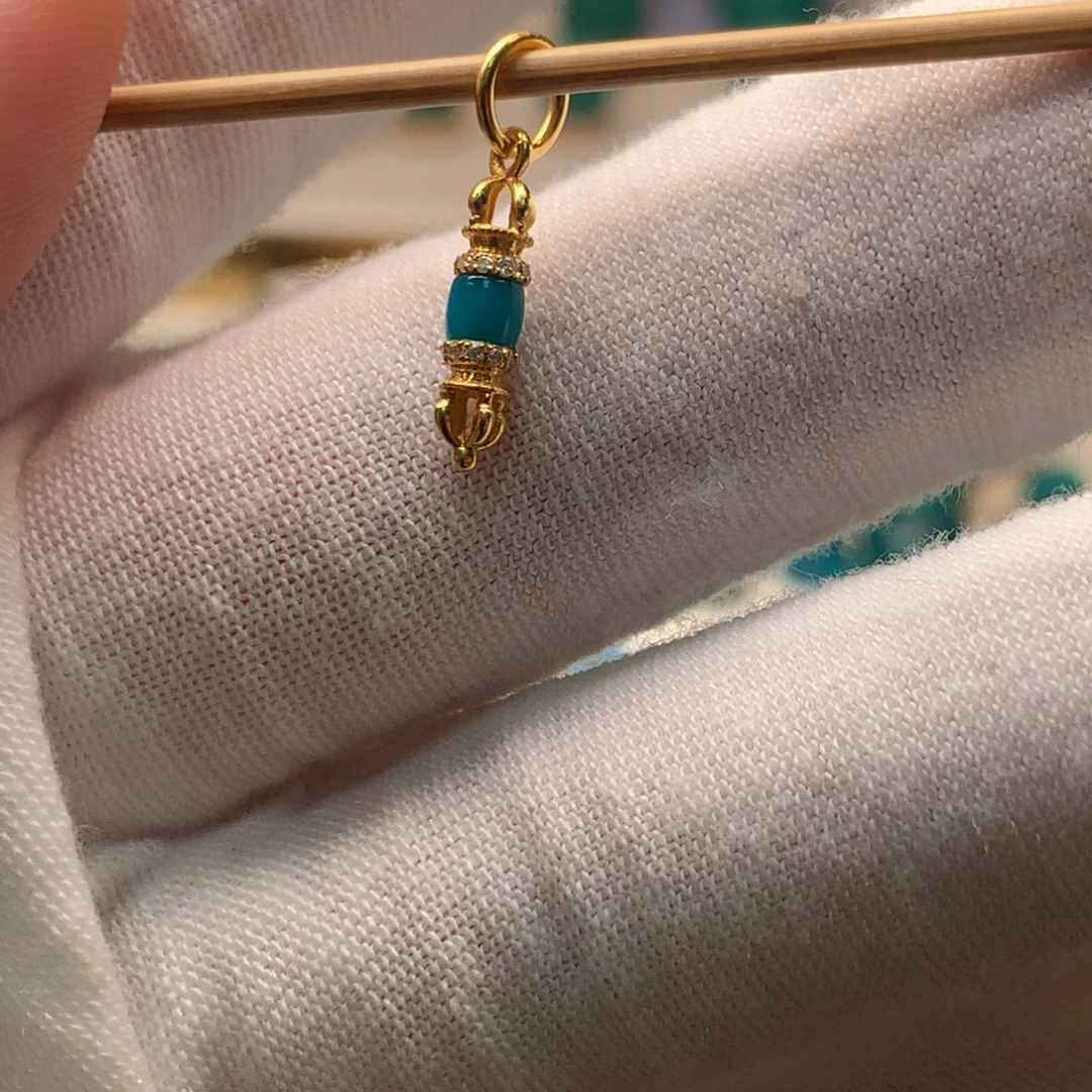 绿松石18K金镶嵌配饰