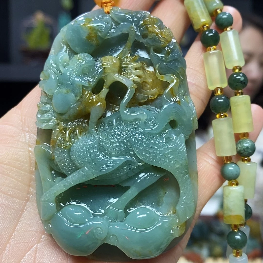 未镶嵌岫玉挂件吊坠