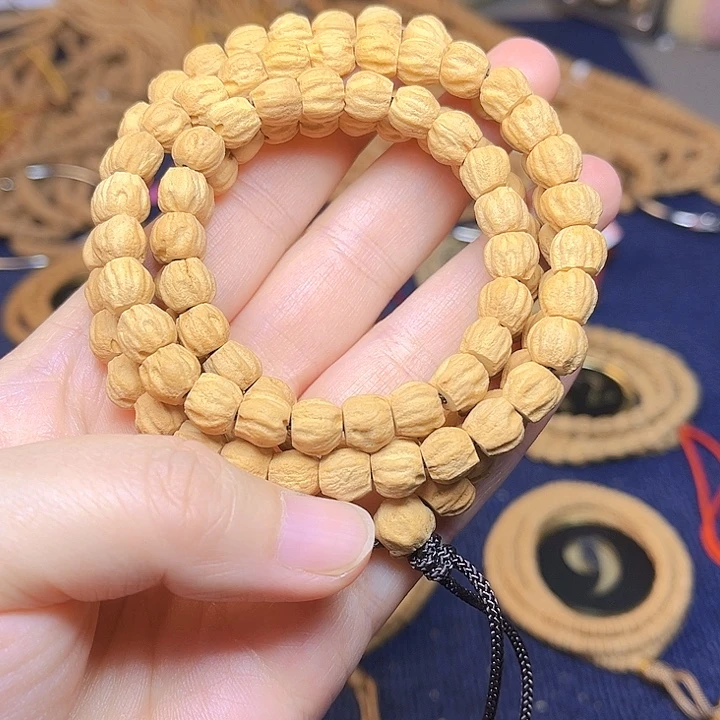 柏香籽/百香籽吊坠