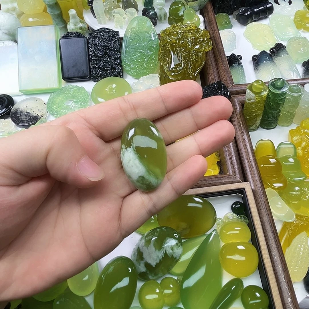 未镶嵌岫玉吊坠(不含链)灵****贞