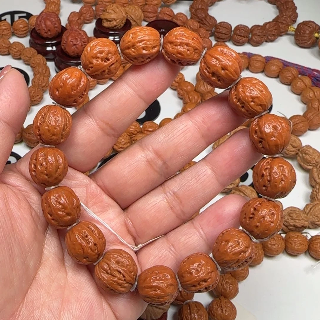 文玩核桃吊坠肉筋粗筋