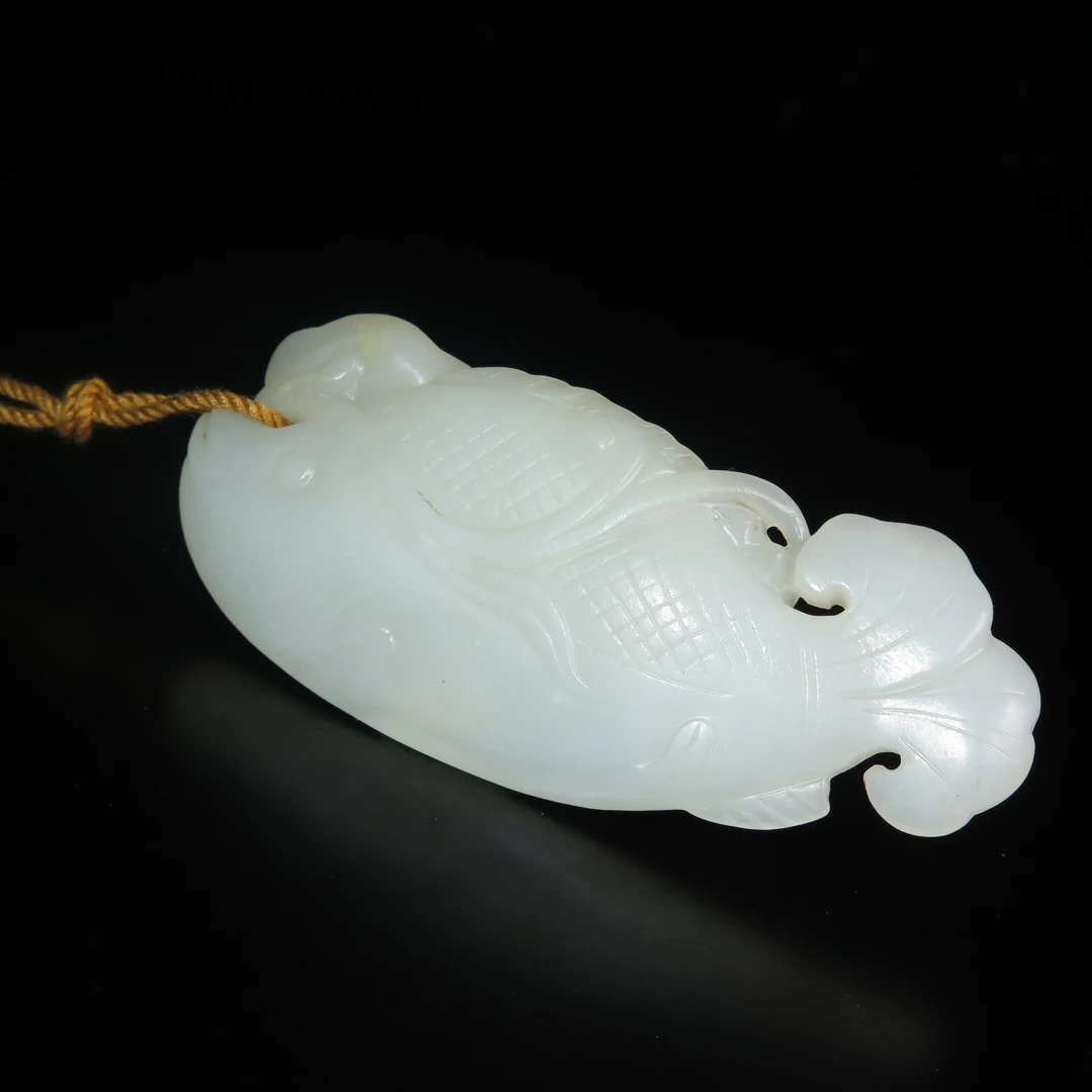 清代玉鱼挂件/MZ058327/和田玉/民族文物
