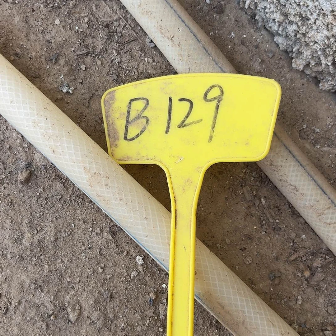 重***妈B129,cc230瑕疵歪头4cm