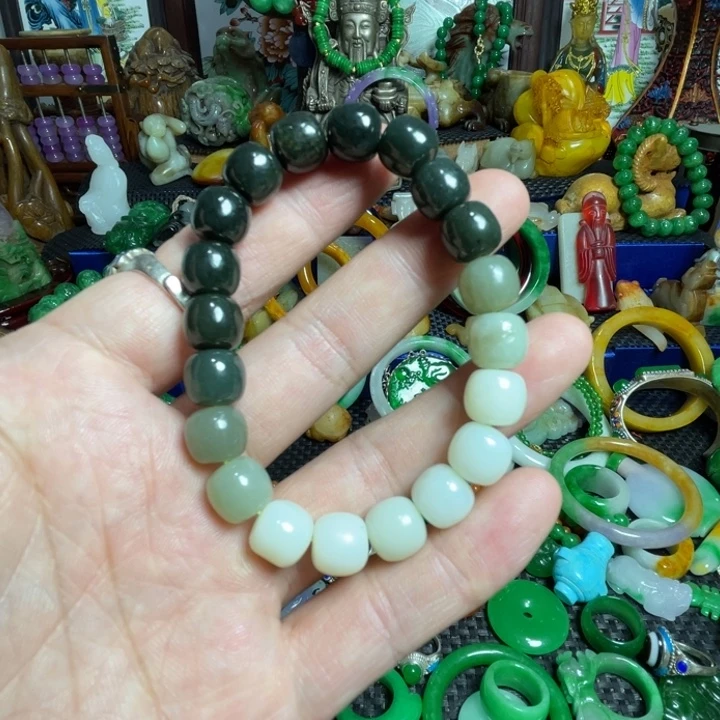 滴血莲花菩提手串