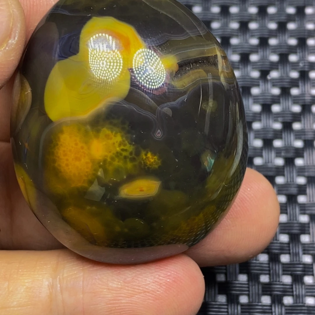 玛瑙/玉髓颈饰未镶嵌梅