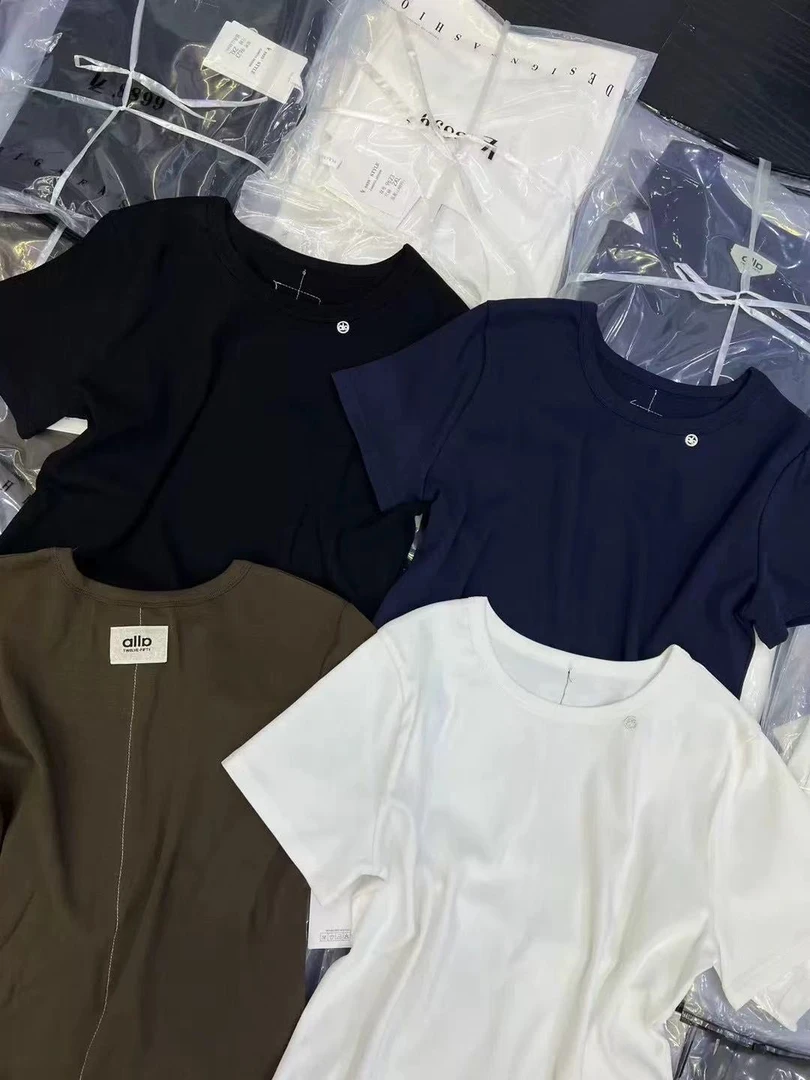 新款2025休闲洋气大码女装圆领静版精致百搭显瘦短袖上衣5305