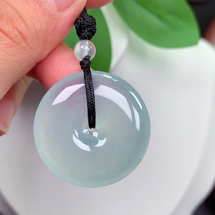 颈饰未镶嵌翡翠平安扣 28.2x5.8mm