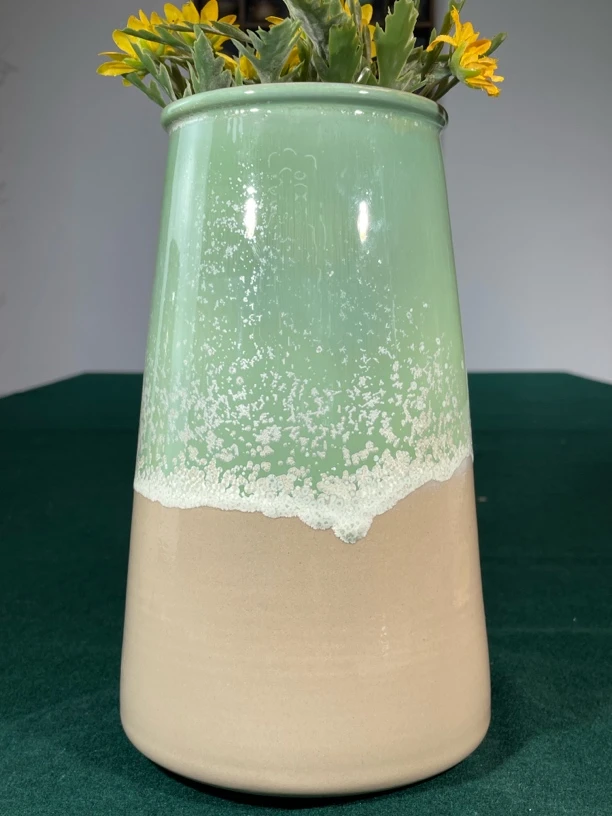【华宁陶匠】气烧纯手工雪花流釉绿白色敞口清爽大花瓶
