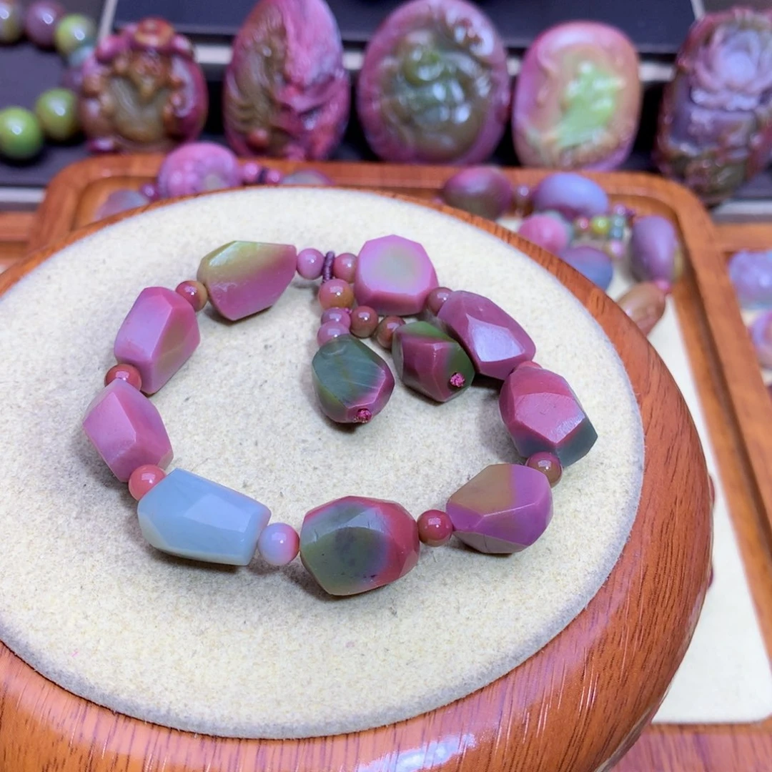 玛瑙手链未镶嵌余***?盐源