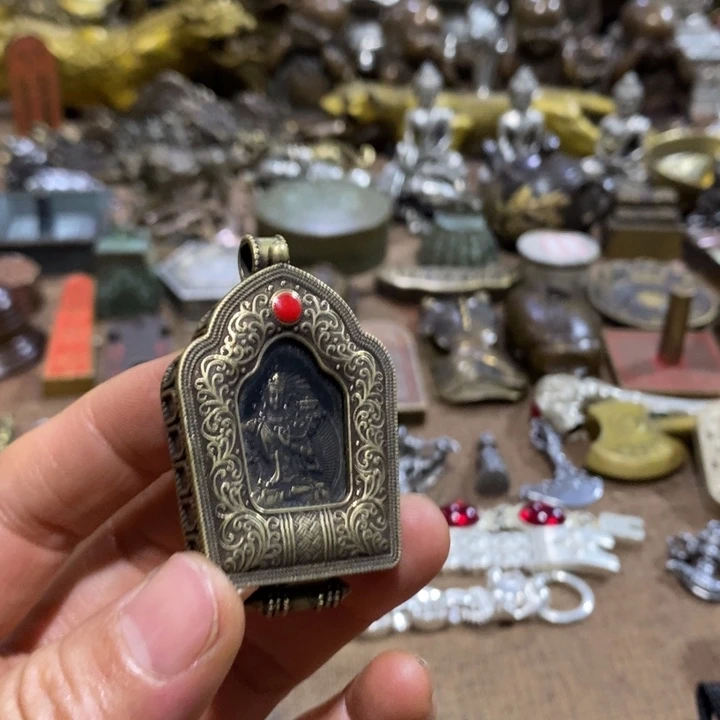 【闪购商品】铜我***?铜韵