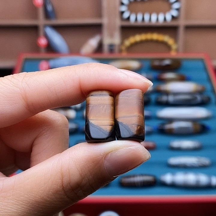 ･***人玛瑙/玉髓未镶嵌颈饰